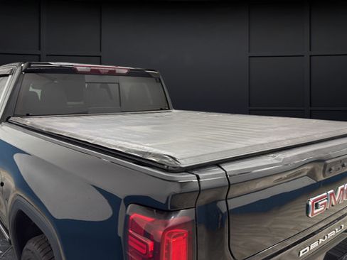 Used 2024 GMC Sierra 1500 Denali w/ Technology Package AWD/4WD image 35