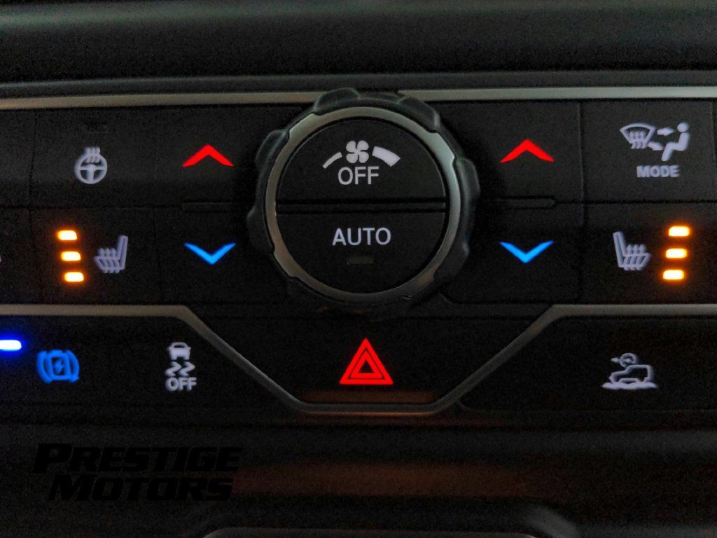 Used 2023 Jeep Wrangler Unlimited w/ Cold Weather Group AWD/4WD image 21