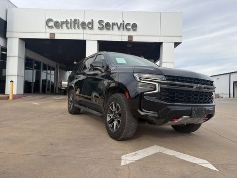 Used 2021 Chevrolet Tahoe Z71 w/ Rear Media and Nav Package image 1