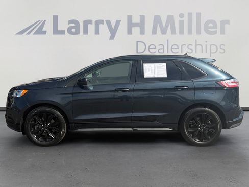 Used 2022 Ford Edge SE w/ Black Appearance Package AWD/4WD image 2