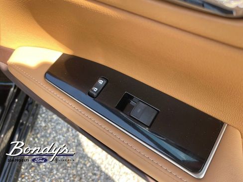Used 2017 Lexus ES 350 w/ Luxury Package FWD image 19