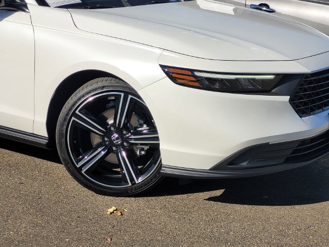 Certified 2026 Honda Accord Sport image 9