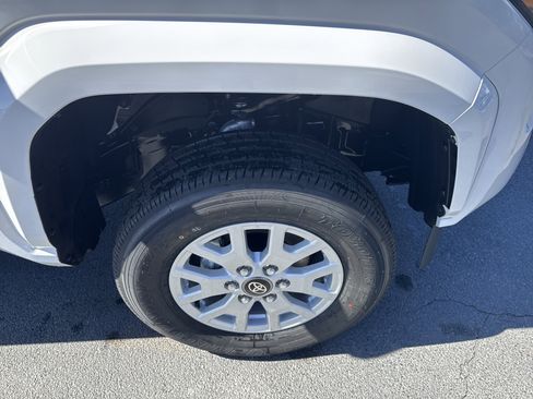 New 2026 Toyota Tacoma 4x4 Double Cab image 10