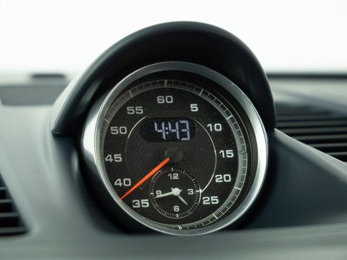 Used 2017 Porsche 911 Carrera 4S image 16