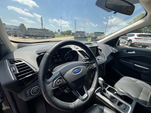 Used 2018 Ford Escape SEL AWD/4WD image 20