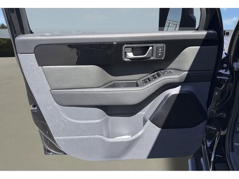 Used 2024 INEOS Grenadier Trialmaster Edition image 12