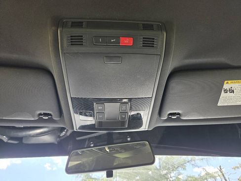 Used 2015 Volkswagen GTI S FWD image 18