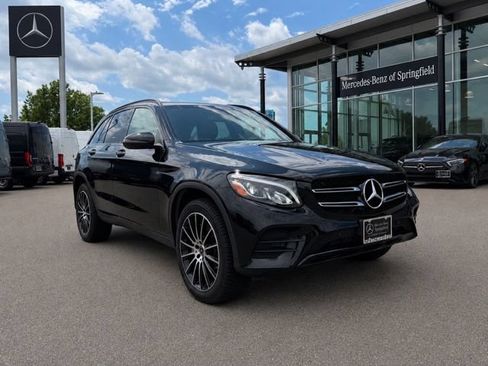 Used 2019 Mercedes-Benz GLC 300 4MATIC image 1