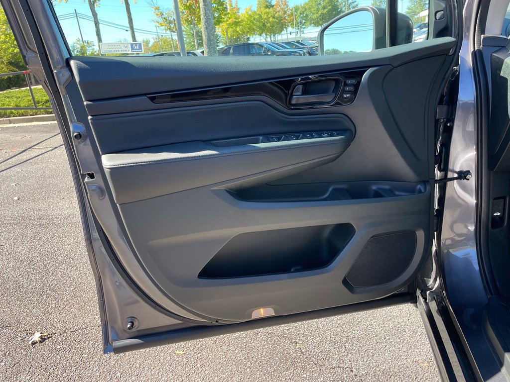 New 2027 Honda Odyssey Touring image 23