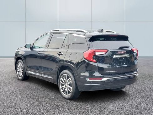 Used 2022 GMC Terrain Denali w/ LPO, Floor Liner Package AWD/4WD image 6