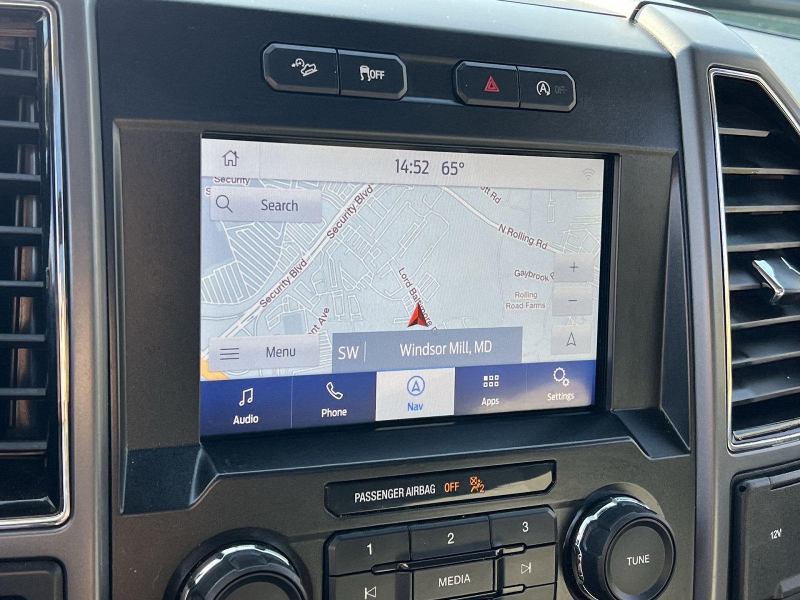 Used 2019 Ford F150 XLT w/ Equipment Group 302A Luxury AWD/4WD image 20