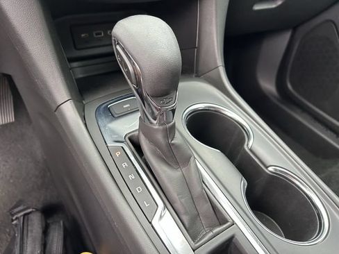 Used 2023 Chevrolet Equinox LT AWD/4WD image 26