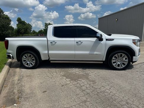 Used 2021 GMC Sierra 1500 Denali w/ Denali Ultimate Package AWD/4WD image 4