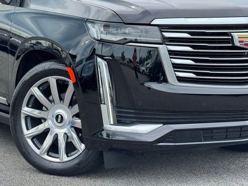 Certified 2023 Cadillac Escalade Premium Luxury Platinum image 11
