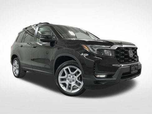 Used 2025 Honda Passport EX-L image 5