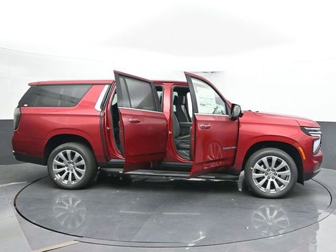 New 2026 Chevrolet Suburban Premier image 64