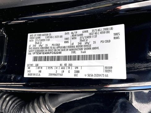 Certified 2019 Ford F150 Lariat w/ Equipment Group 502A Luxury image 36