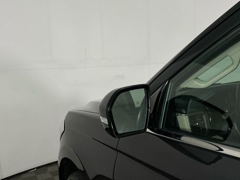 Used 2024 Ford Expedition Limited image 16