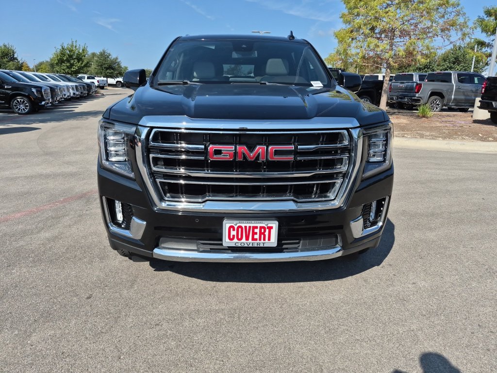 Used 2023 GMC Yukon XL SLT w/ Max Trailering Package AWD/4WD image 2