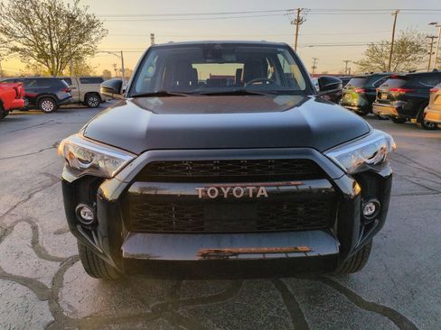 Certified 2023 Toyota 4Runner 40th Anniversary SE image 8