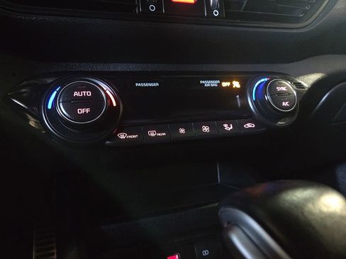 Used 2023 Kia Forte GT-Line w/ GT-Line Technology Package FWD image 22