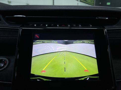 Used 2022 Jeep Grand Cherokee Limited image 22