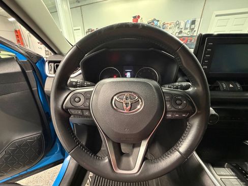 Used 2019 Toyota RAV4 XLE Premium w/ All Weather Liner Package AWD/4WD image 23