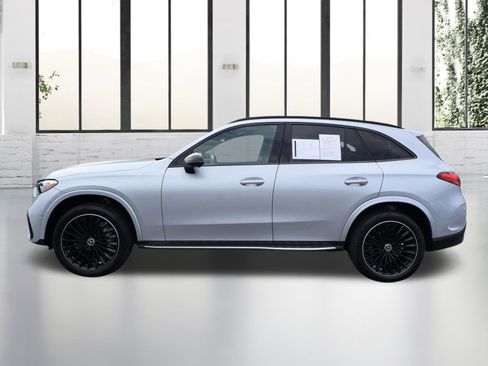 Certified 2025 Mercedes-Benz GLC 300 GLC 300W4 image 2