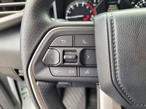 Used 2025 Toyota Tundra SR5 w/ SR5 Convenience Package AWD/4WD image 28