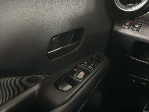 Used 2019 Nissan Kicks S FWD image 15