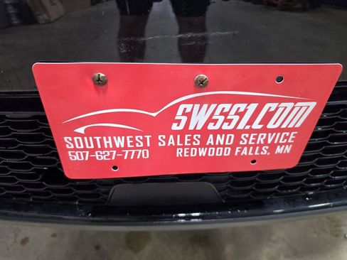 Used 2023 Jeep Grand Cherokee Altitude AWD/4WD image 2