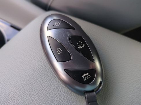 New 2026 Hyundai Elantra Limited FWD image 38