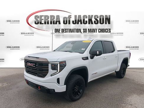 Used 2023 GMC Sierra 1500 AT4X AWD/4WD image 4