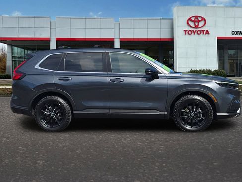 Used 2023 Honda CR-V Sport image 3