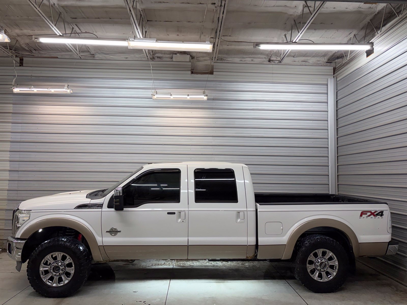 Used 2012 Ford F250 Lariat w/ Lariat Ultimate Pkg AWD/4WD image 8