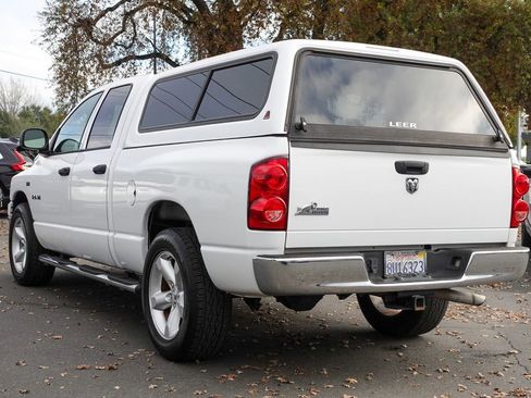 Used 2008 Dodge Ram 1500 Truck SLT image 12