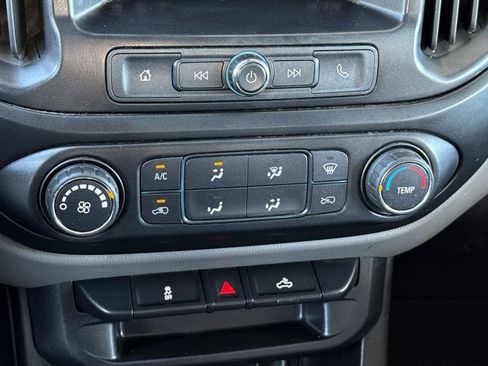 Used 2019 Chevrolet Colorado W/T image 29