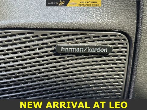 Used 2021 Chrysler Pacifica Pinnacle image 18