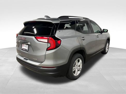 Certified 2023 GMC Terrain SLE w/ Driver Convenience Package AWD/4WD image 9