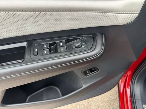 Used 2024 Volkswagen Atlas Cross Sport SEL Premium R-Line image 21