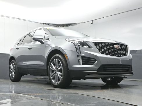 Used 2025 Cadillac XT5 Premium Luxury FWD image 35