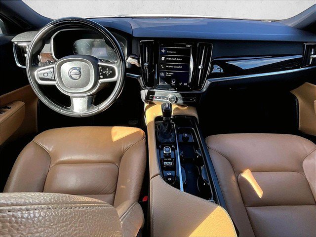 Used 2018 Volvo S90 T5 Momentum w/ Convenience Package FWD image 15