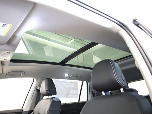 New 2026 Volkswagen Atlas SEL image 31