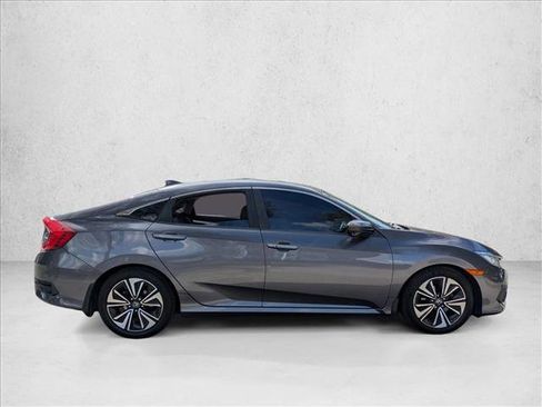 Used 2018 Honda Civic EX-L image 4