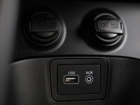 Used 2018 Hyundai Santa Fe Sport image 36