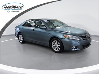 Used 2011 Toyota Camry XLE image 1