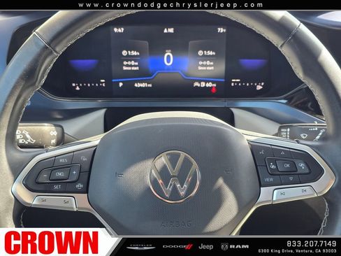 Used 2022 Volkswagen Taos SE FWD image 28