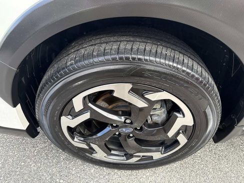 Used 2022 Subaru Crosstrek 2.5i Limited w/ Moonroof Package 2 image 12