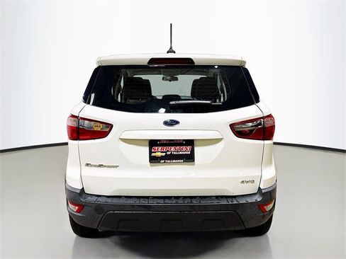 Used 2020 Ford EcoSport S image 8