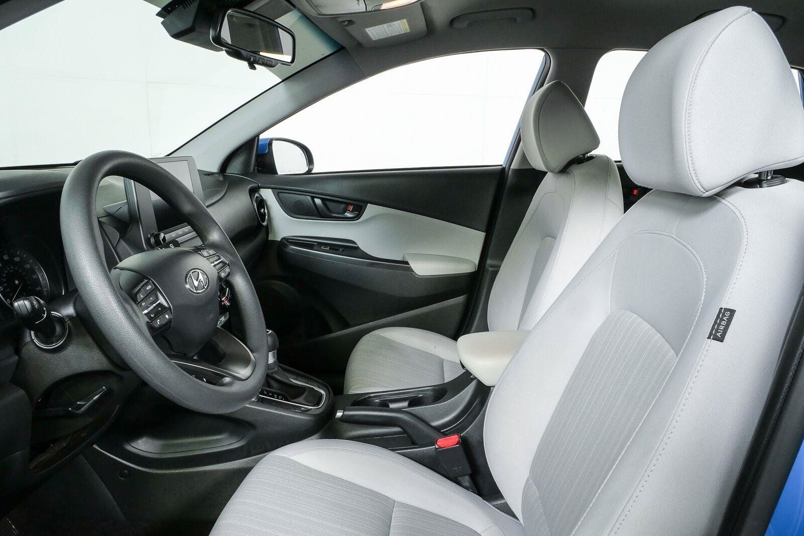 Used 2022 Hyundai Kona SEL FWD image 5